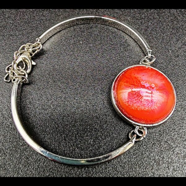 bracelet-résine-epoxy-rouge-argenté