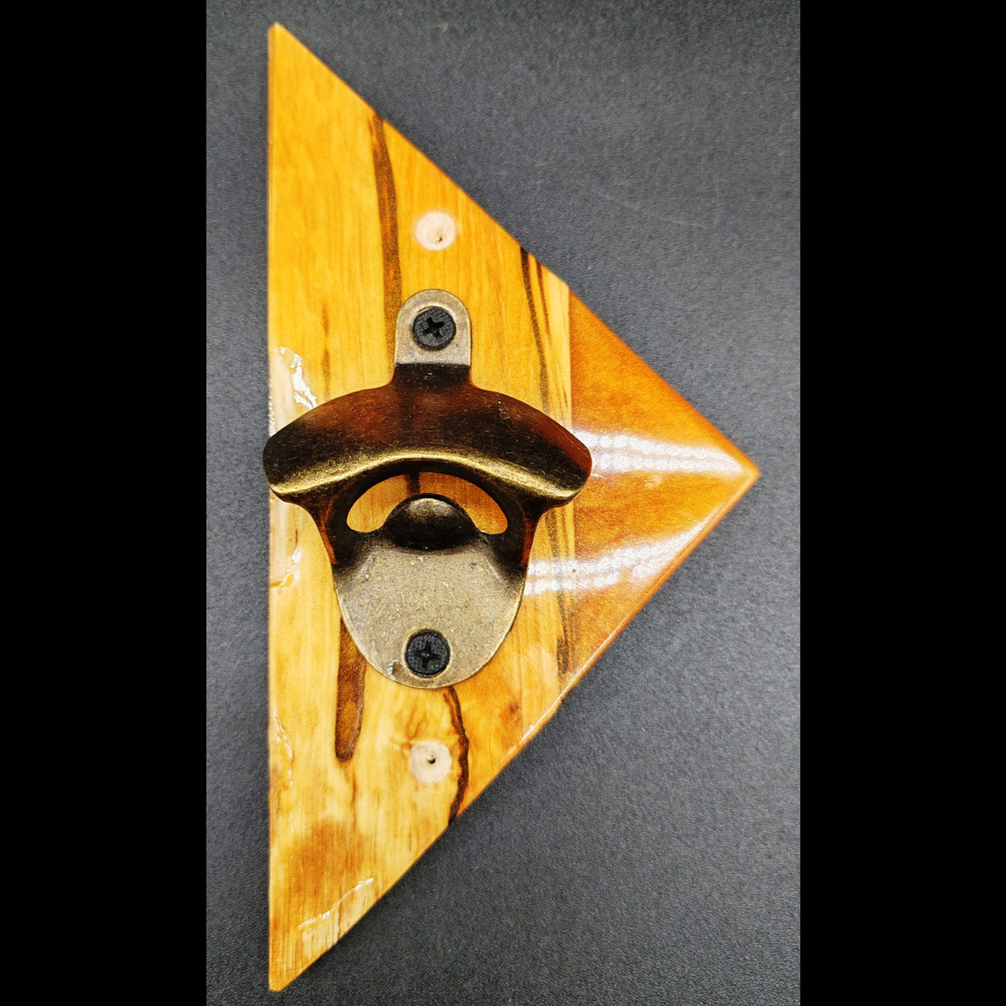 décapsuleur-mural-aimanté-bois-résine-epoxy-orange-cuivré