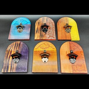 décapsuleur-mural-aimanté-bois-chêne-pin-brulé-séquoia-résine-epoxy-rouge-cuivré-rose-holographique-violet-jaune-doré-bleu-noir-fixation-murale