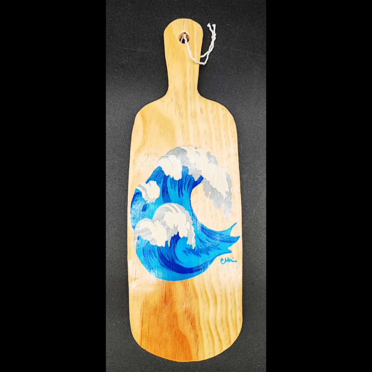 planche-apéro-pin-peinte-design-wave-vague
